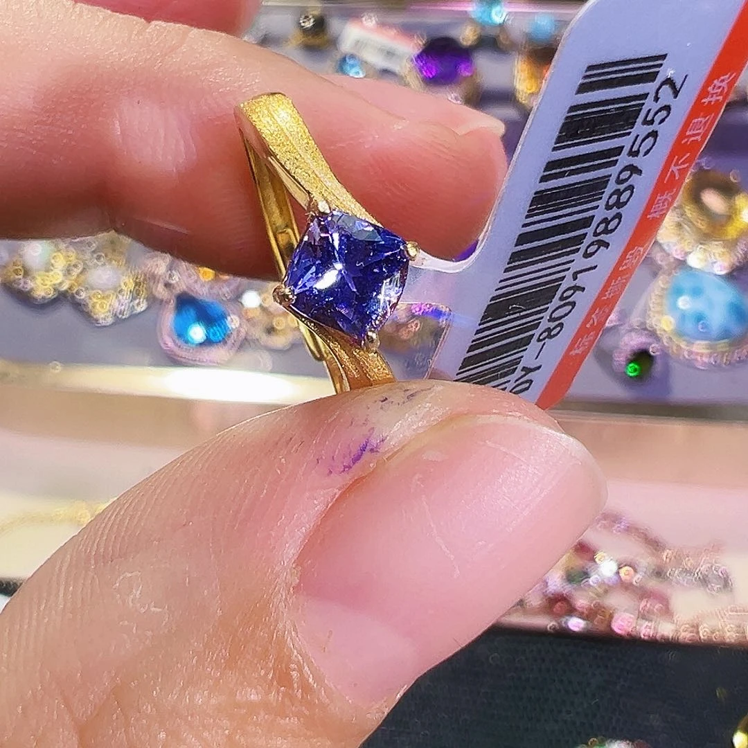 银S925镶嵌戒指坦桑石