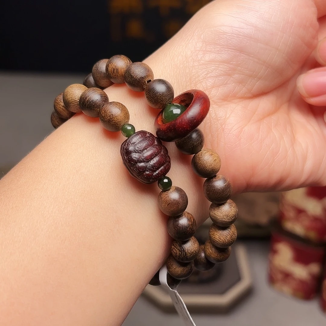 沉香手串越南芽庄瘤疤绿棋楠0.8小叶紫檀雕刻设计