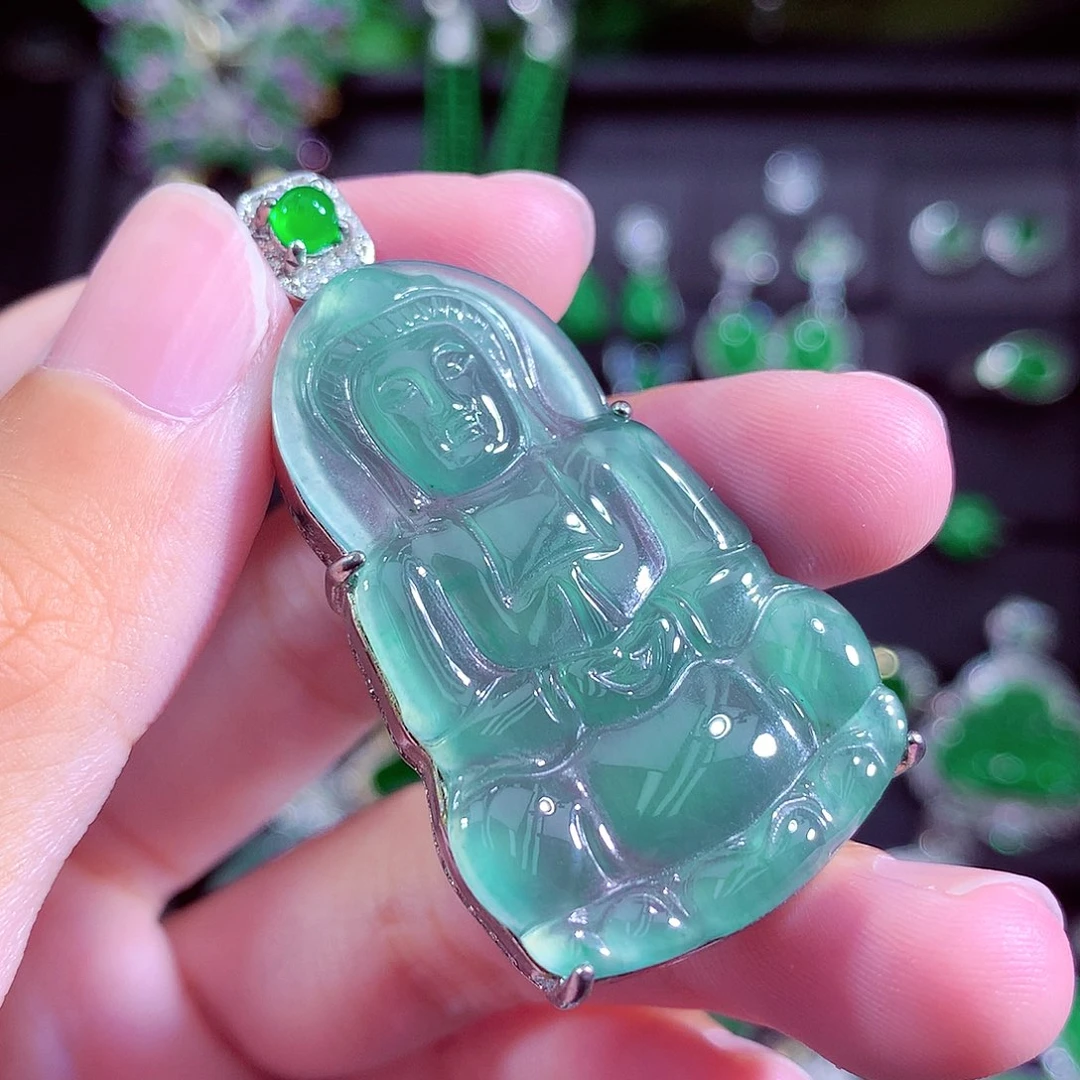 颈饰未镶嵌翡翠天然