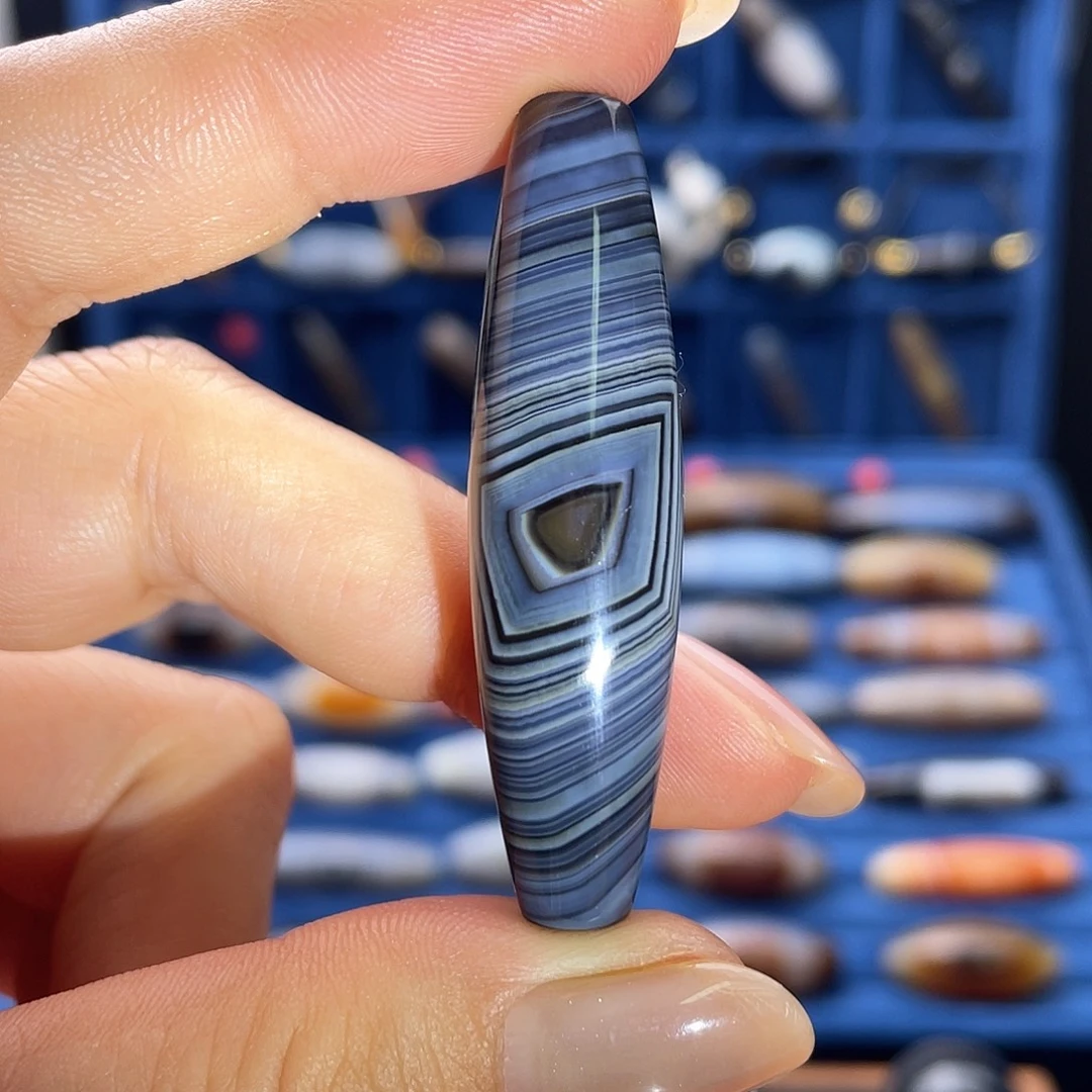 玛瑙/玉髓未镶嵌珠宝半成品