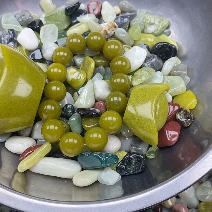 岫玉鱼缸石未镶嵌