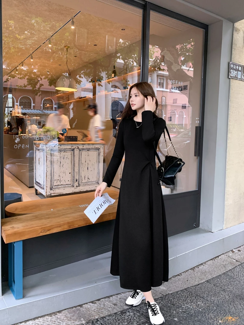 女生韩系ins衣服宽松休闲显瘦长款打底气质连衣裙百搭老钱风女装