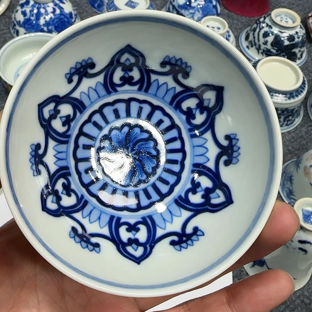 罐左*景德镇陶瓷艺术品