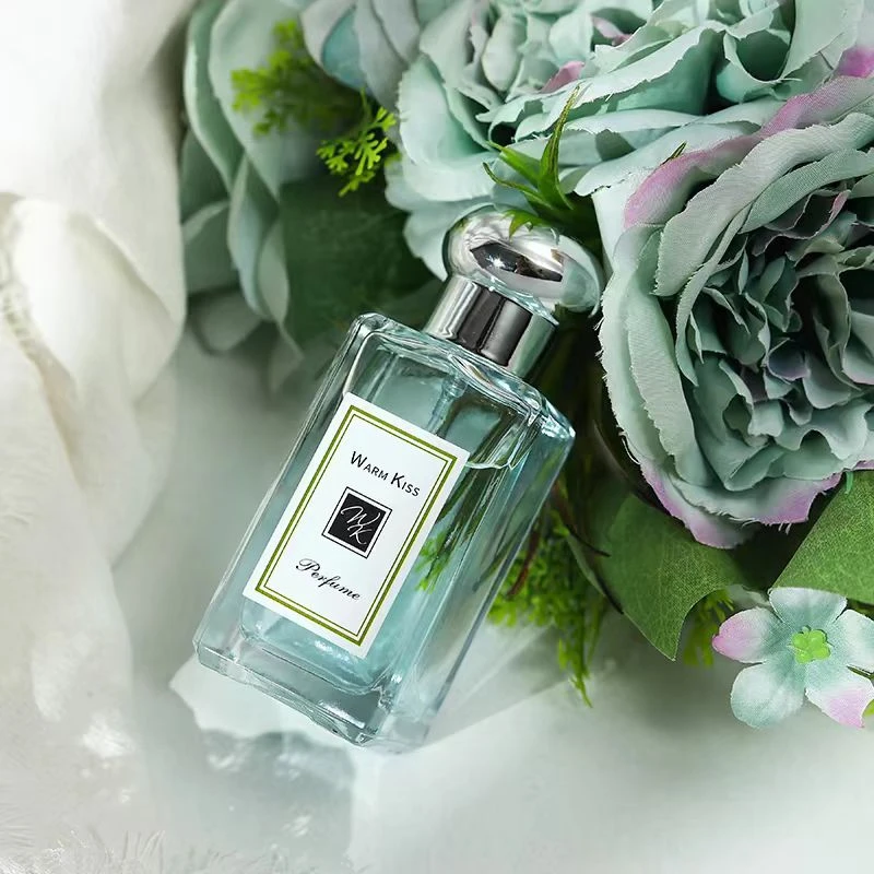 灵感源自【蓝风铃】的独特香氛 清新花果香调 持久留香香水