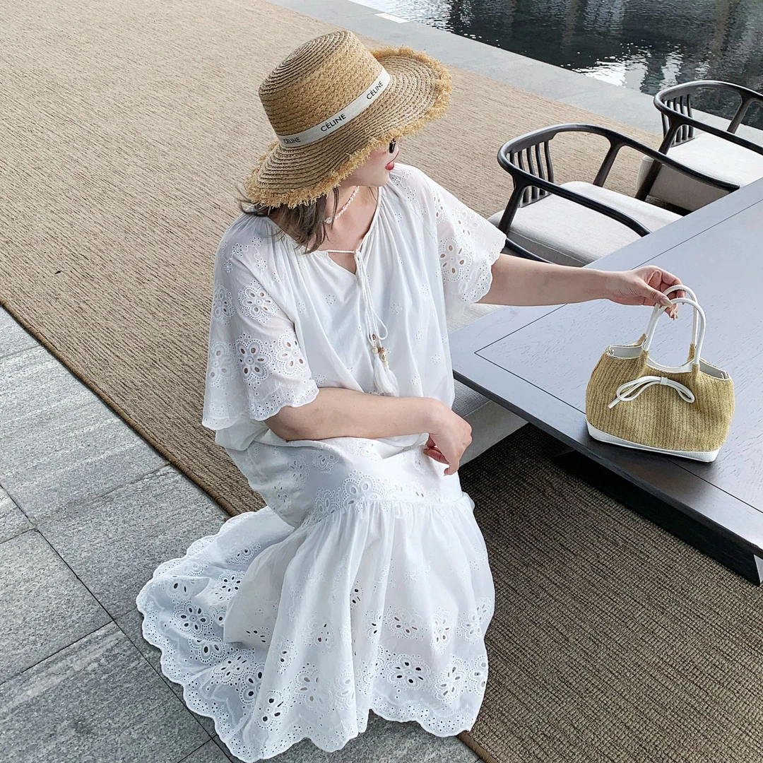 媛子大码重工刺绣连衣裙设计款镂空2025夏季新款法式浪漫女士长裙