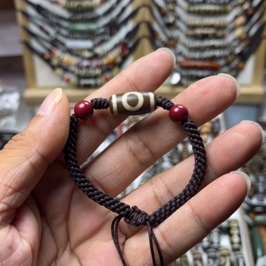 夏***卫玛瑙/玉髓颈饰未镶嵌