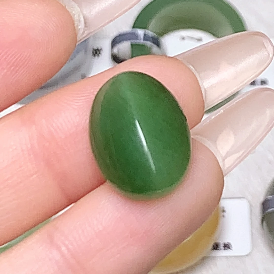 未镶嵌和田玉珠宝半成品