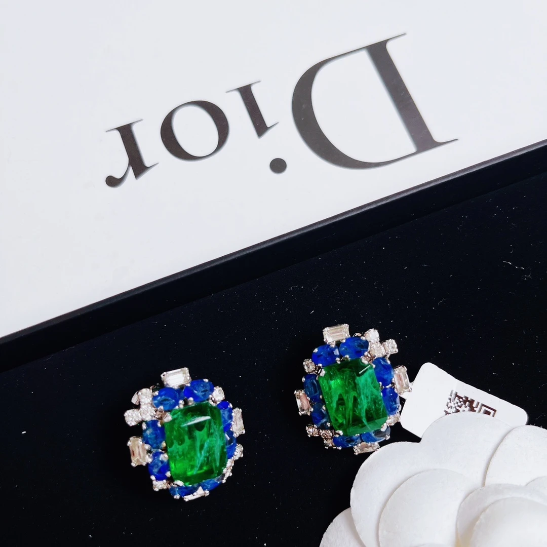 95新 DIOR/迪奥 柚礼中古/迪奥绿色耳夹LZ411575