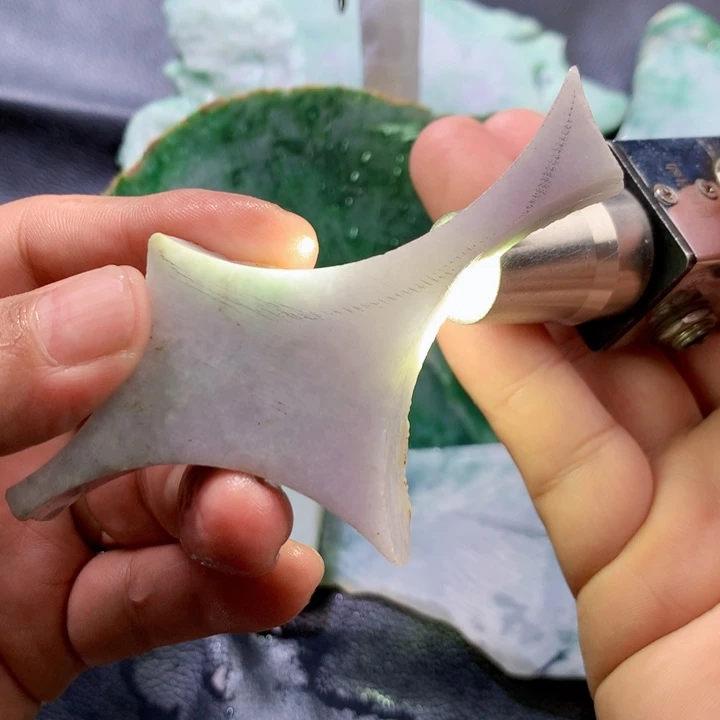 翡翠未镶嵌颈饰缅甸天然翡翠挂件吊坠牌子片料珠子平安扣