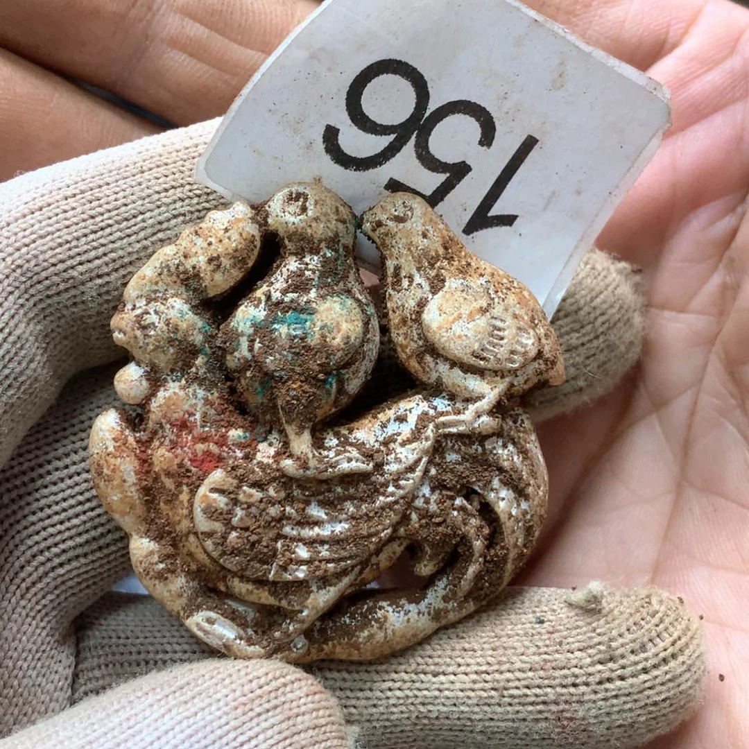 未镶嵌和田玉挂件