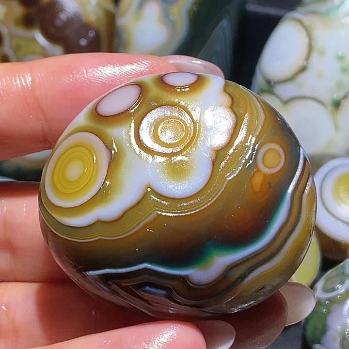 玛瑙/玉髓未镶嵌珠宝奇石63