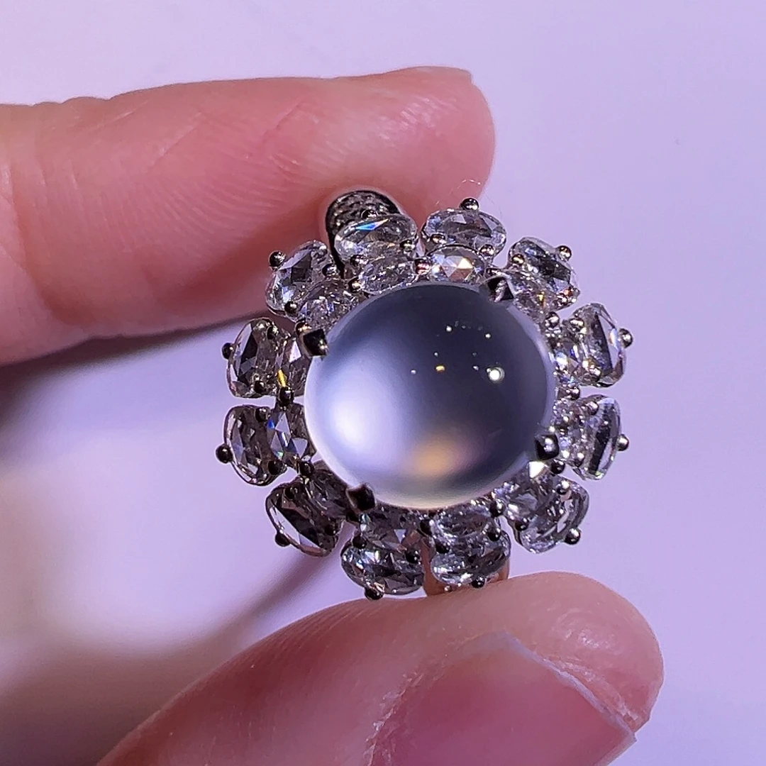 翡翠18K金镶嵌戒指戒指