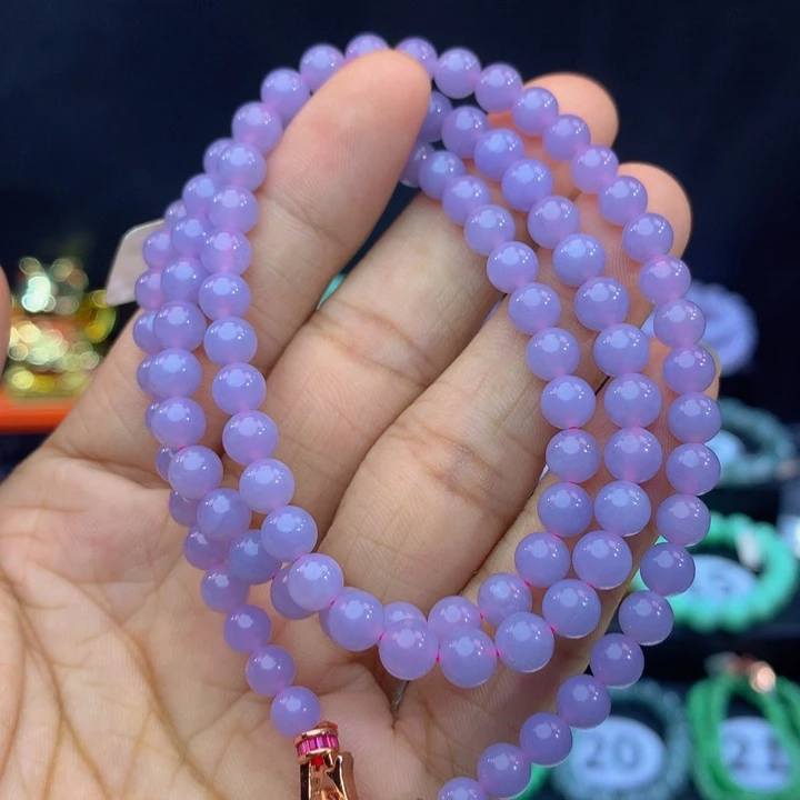 翡翠挂件未镶嵌翡翠 6+