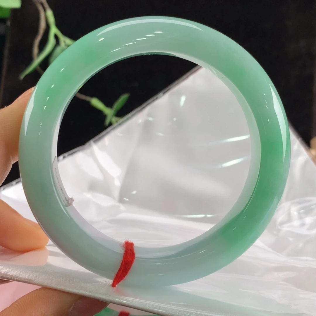 翡翠手镯未镶嵌111-1865