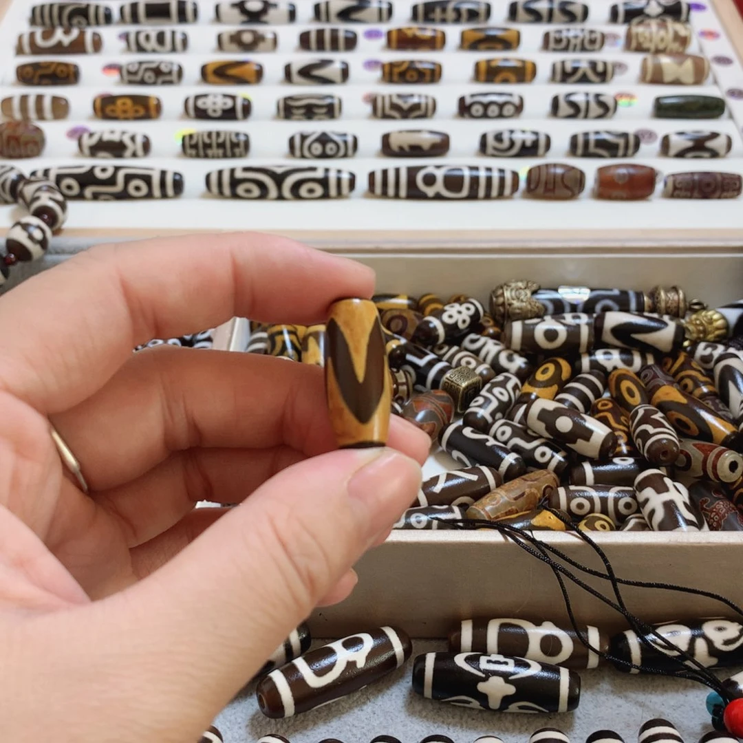 未镶嵌颈饰玛瑙/玉髓