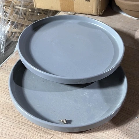微瑕，不能明火，口径20高度2，4个牛排盘