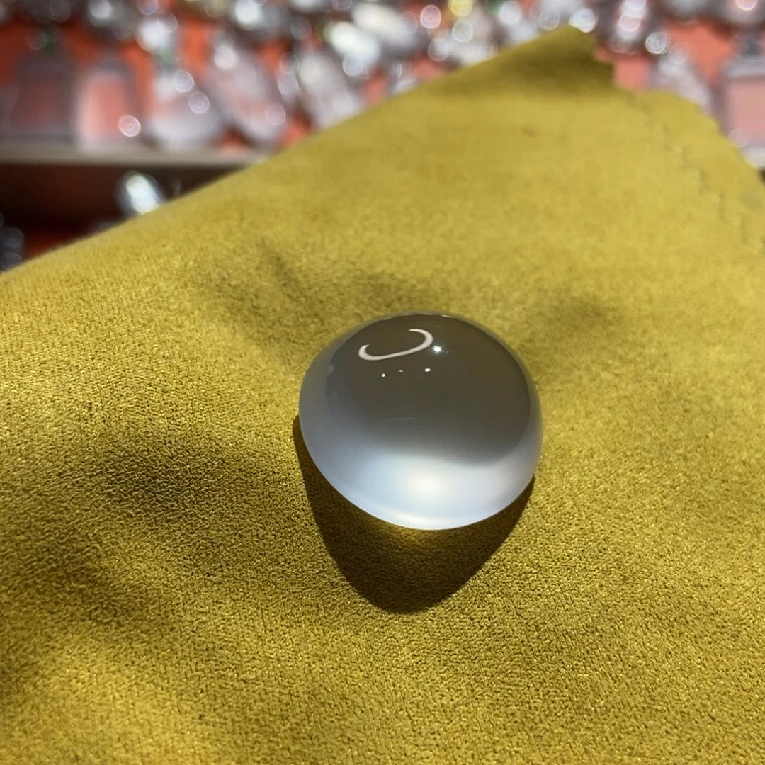 石英质玉未镶嵌颈饰