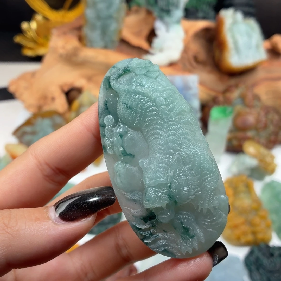 定制翡翠未镶嵌翡翠