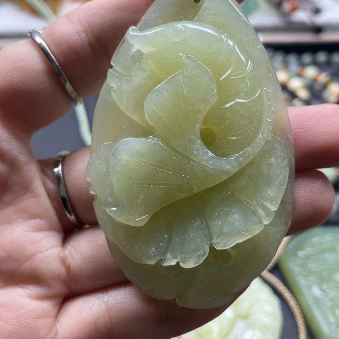 蛇纹石玉手串未镶嵌