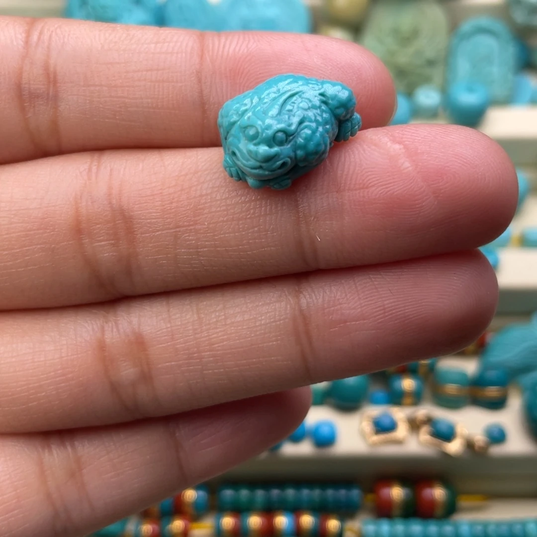 绿松石侧挂未镶嵌