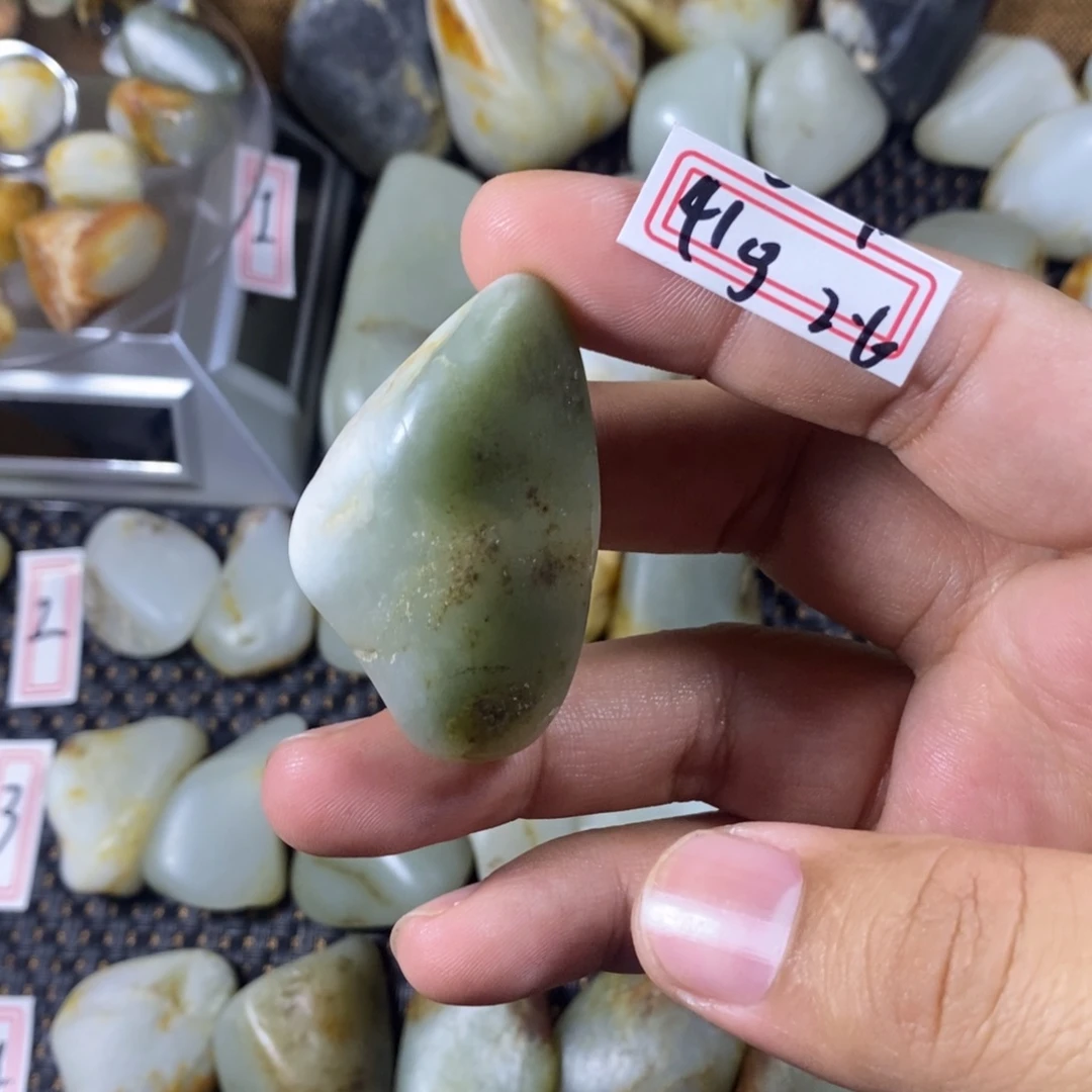 和田玉（糖玉）未镶嵌挂件