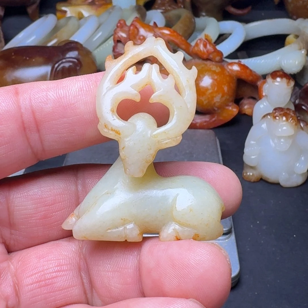 和田玉挂件未镶嵌