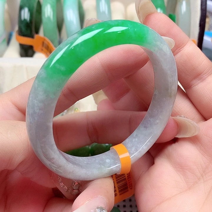 翡翠未镶嵌手镯翡翠手镯