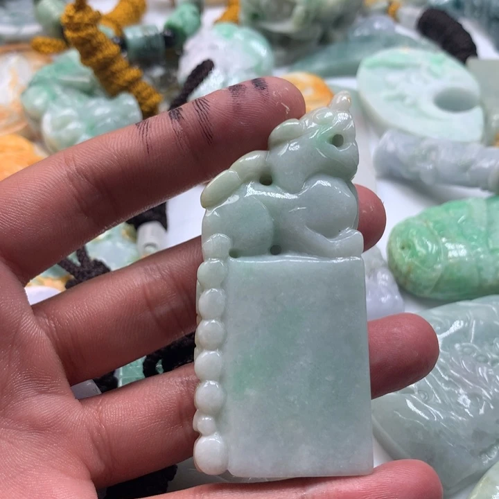 颈饰未镶嵌翡翠保真天然a货翡翠