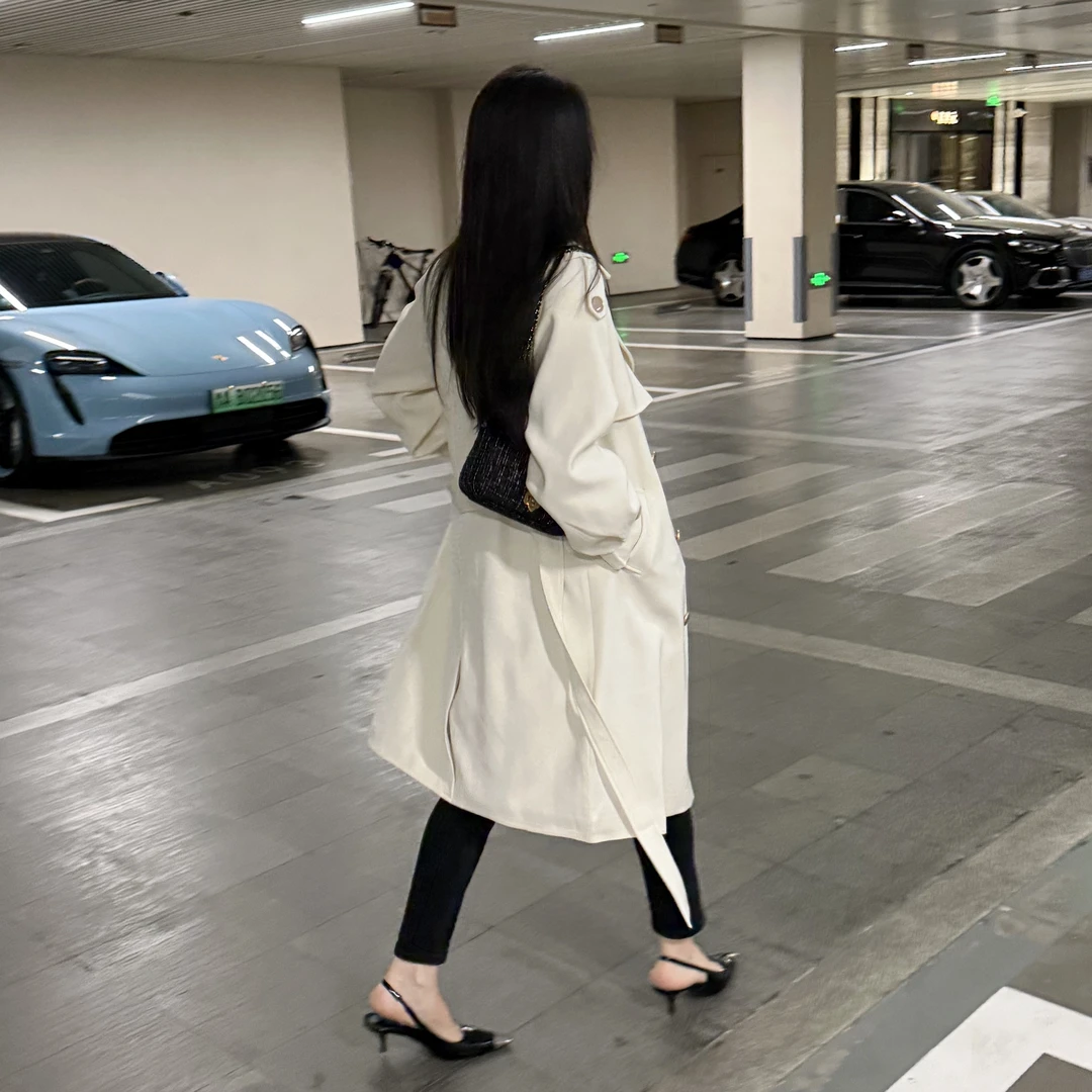 秋季高级感中长款西装领女休闲短款袖型法式百搭包头韩版风衣