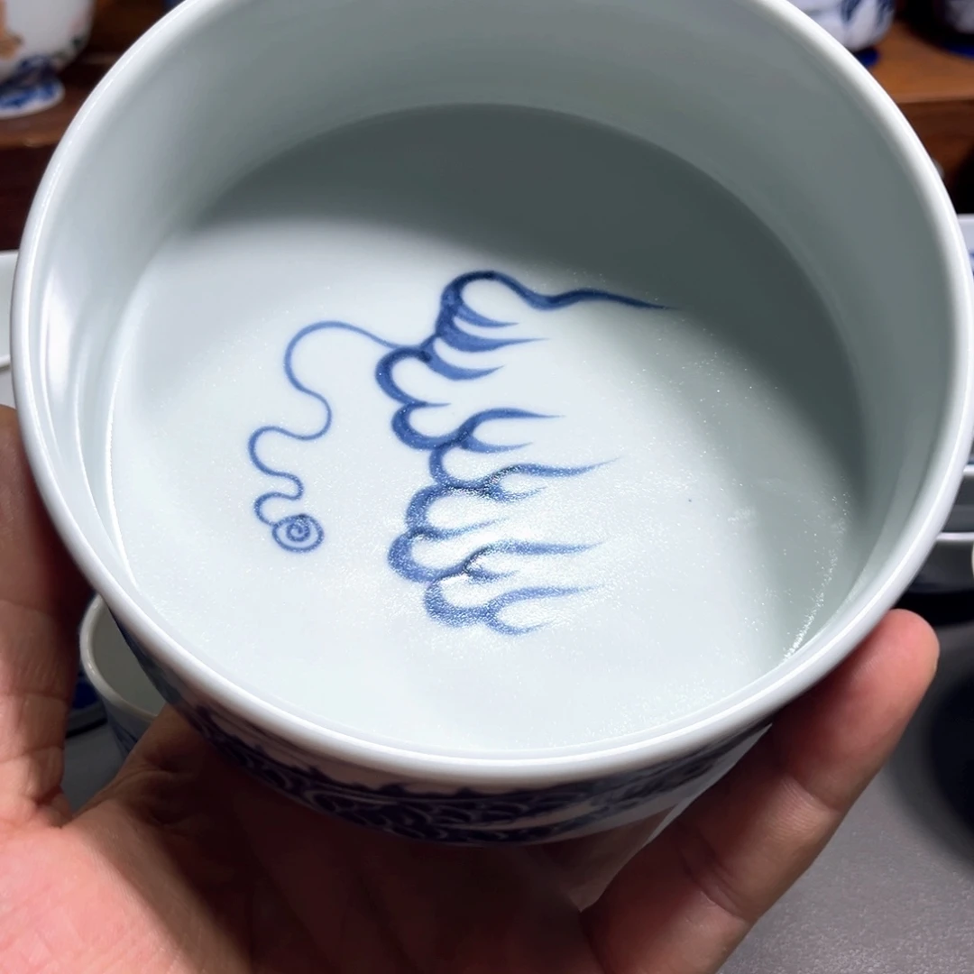 陳***.摆件手工手绘微瑕哈哈哈哈哈哈