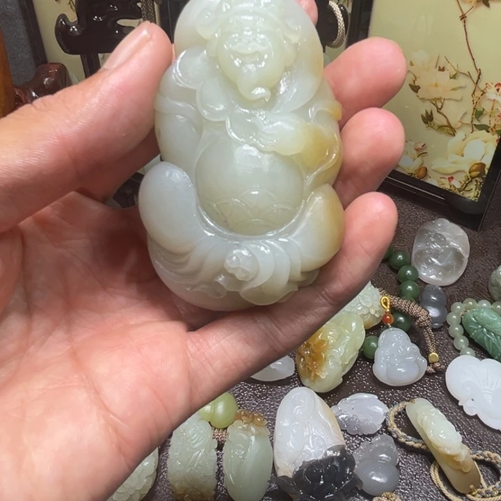 定制和田玉和田玉质地细腻润