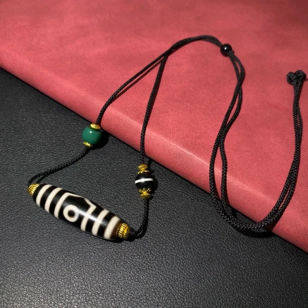 黑白三眼天珠玛瑙锁骨链