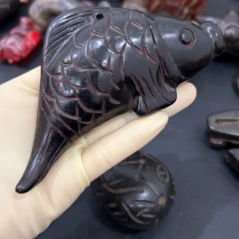 把件菩提根/象牙果往**烟