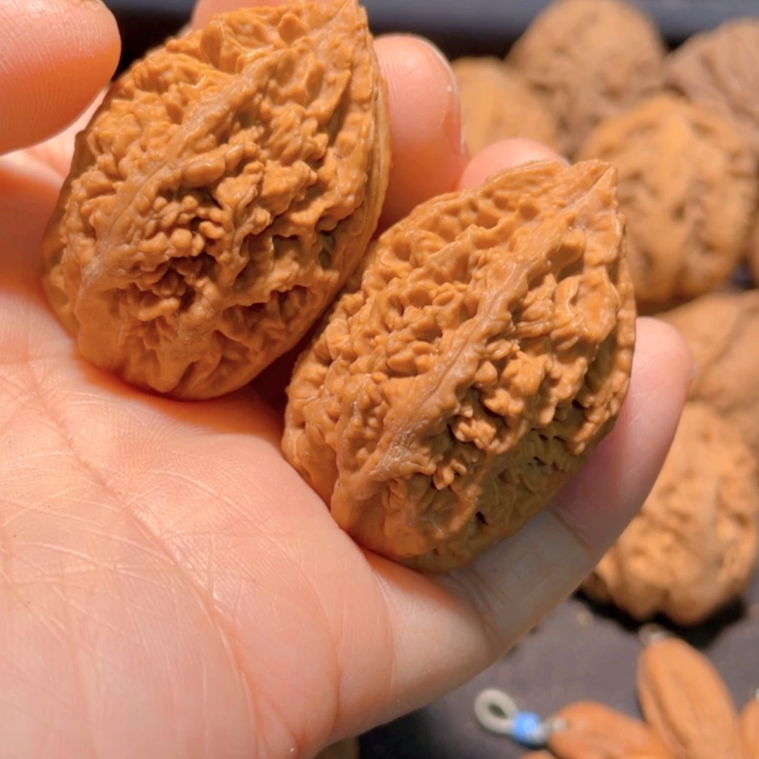 【闪购商品】把件文玩核桃东北楸子4