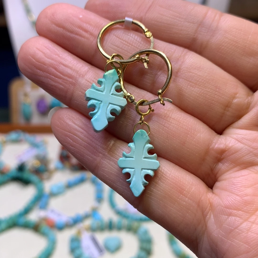 绿松石18K金镶嵌耳圈