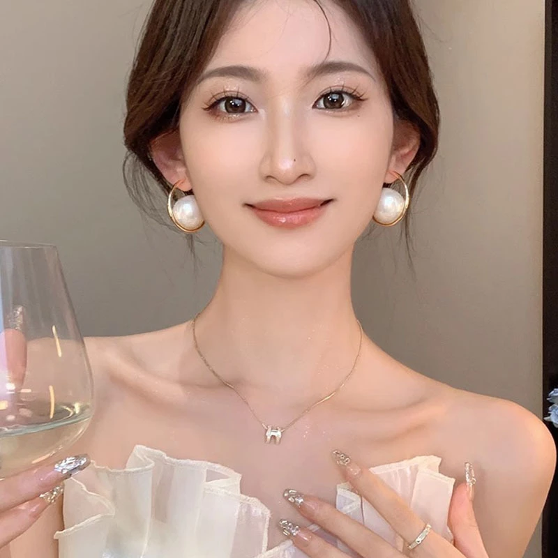 合金耳饰 精致耳坠网红女耳饰耳钉原创设计ins耳夹冷淡风气质耳环