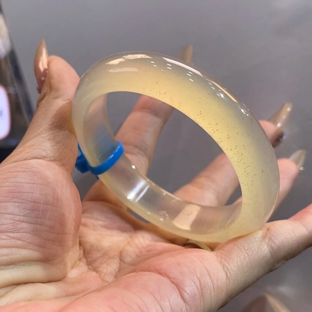 手镯玛瑙/玉髓未镶嵌