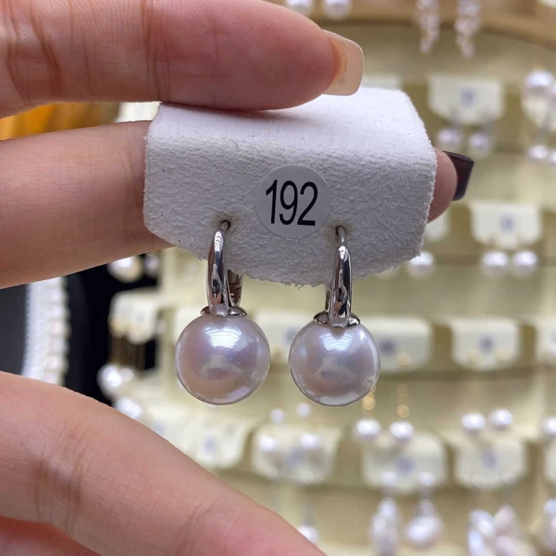 淡水珍珠银S925镶嵌耳饰