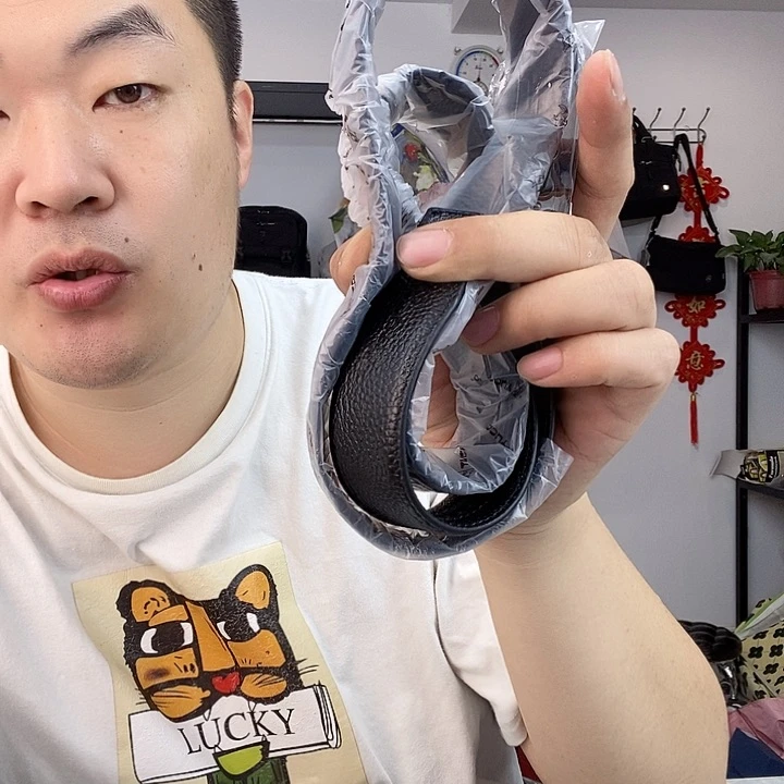 稻谷壳又到一年一度过一周年之际……