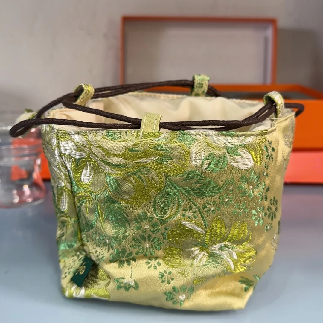 禾器牡丹花茶室包