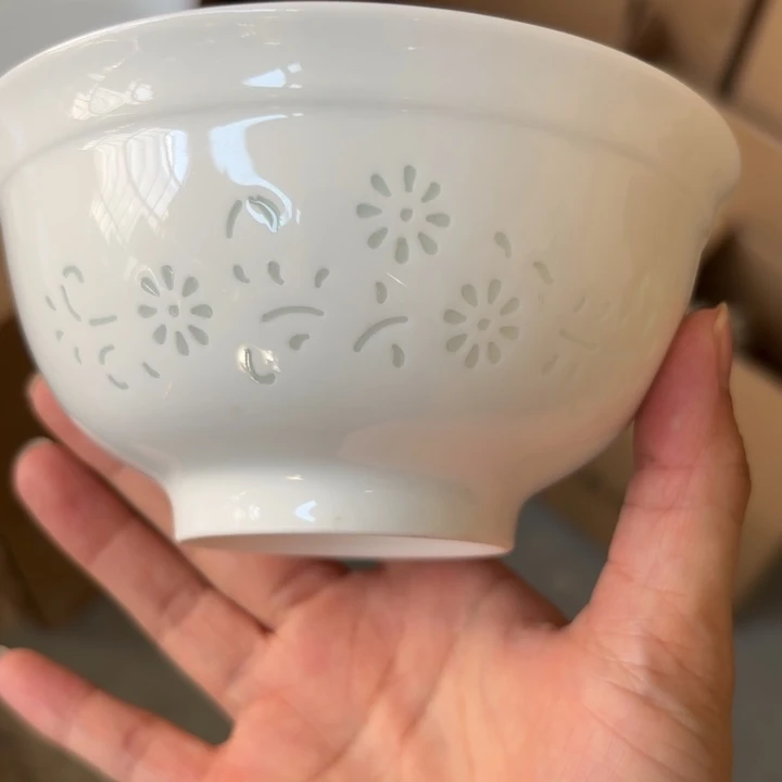 青瓷景德镇陶瓷面碗两只白色