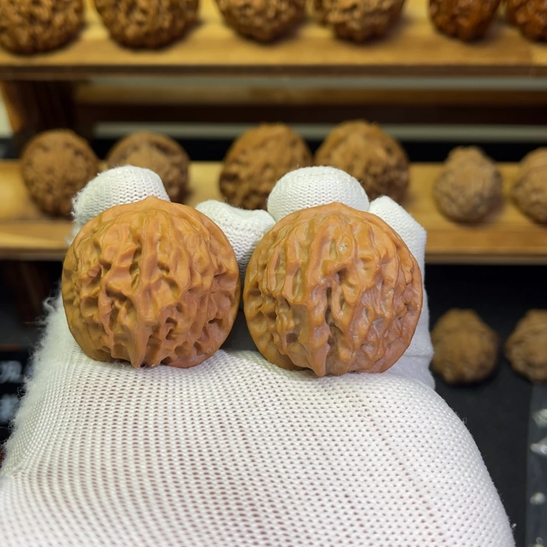 吊坠文玩核桃野生烈焰珠