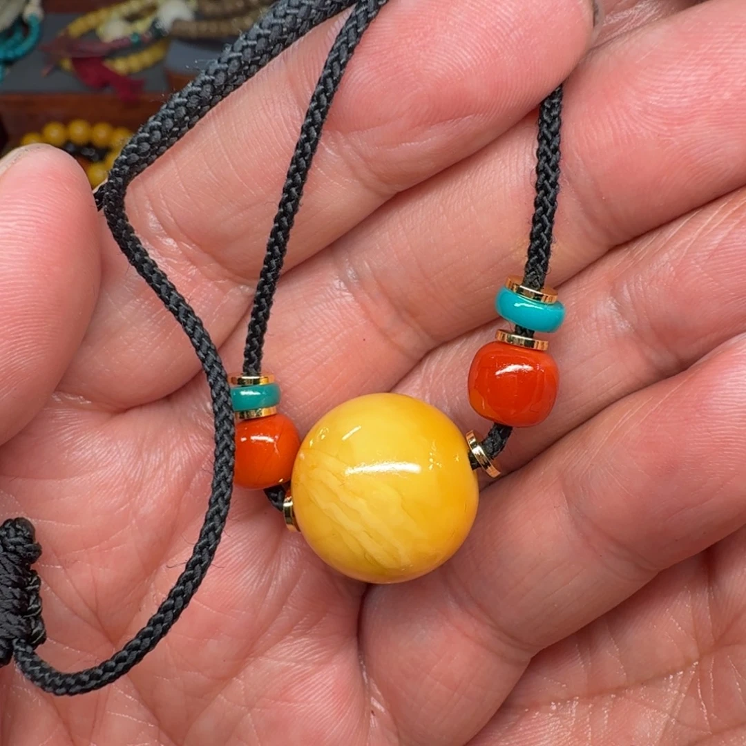 蜜蜡未镶嵌颈饰藏传精品蜜蜡吊坠项链