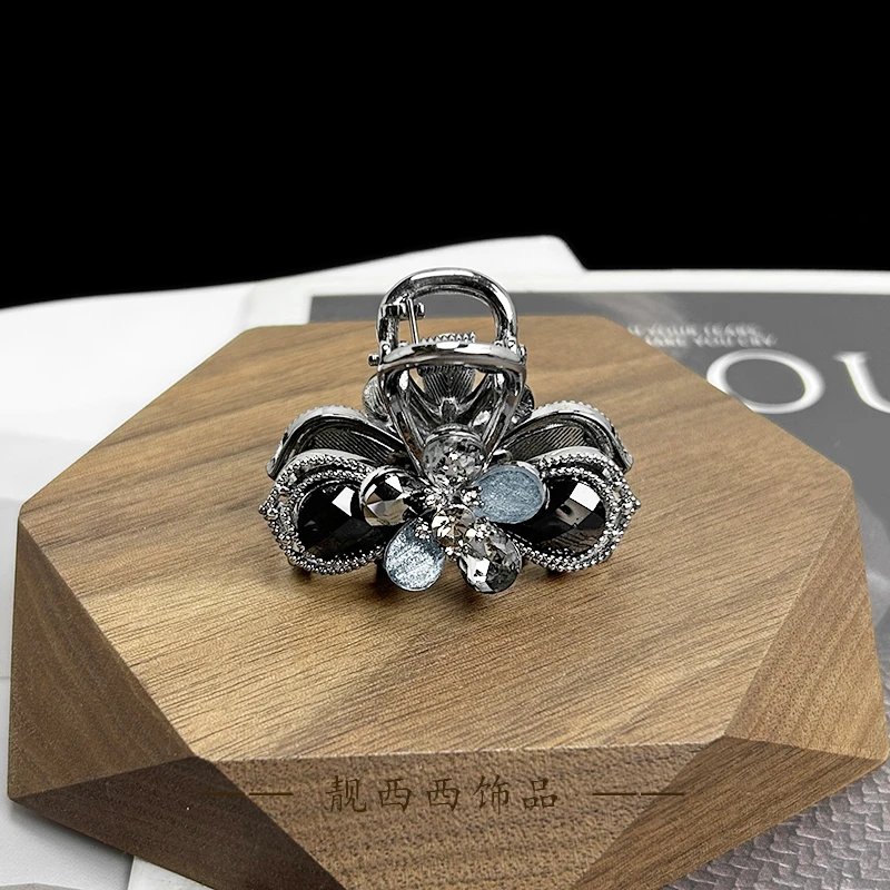 【LXX靓西西】8073 优雅时尚韩版4.5厘米半扎发抓夹