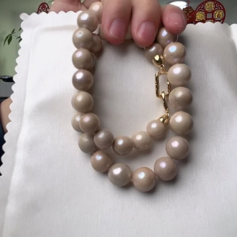 淡水珍珠颈饰未镶嵌