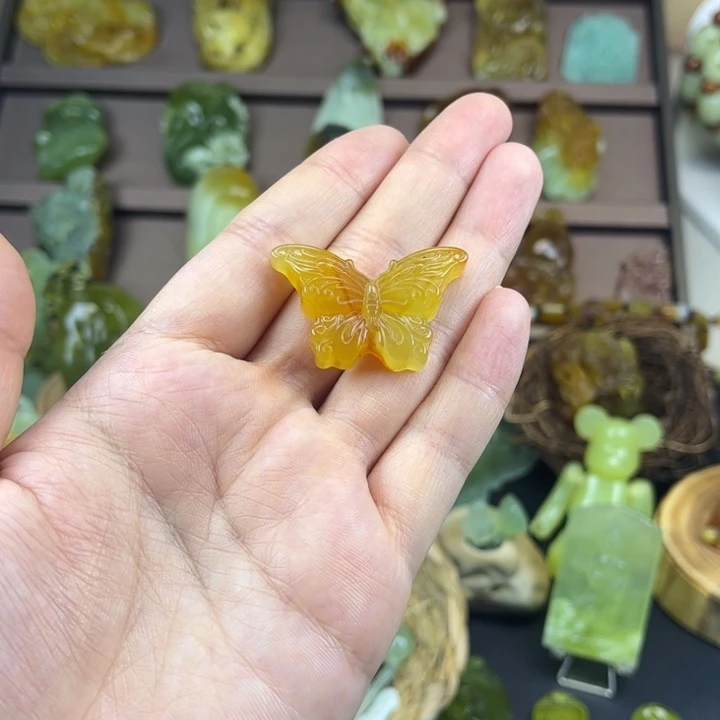 未镶嵌蛇纹石玉颈饰