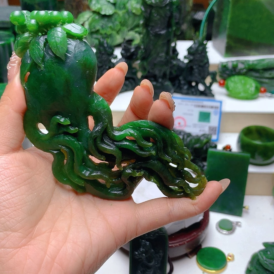 和田玉（碧玉）未镶嵌摆件