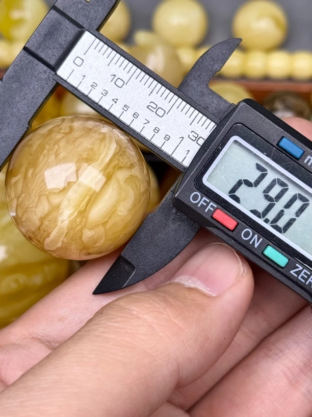 29mm俄料国矿一级料浓瓷白妖孽虎皮纹千层雪橘底金溶洞蜜蜡圆珠