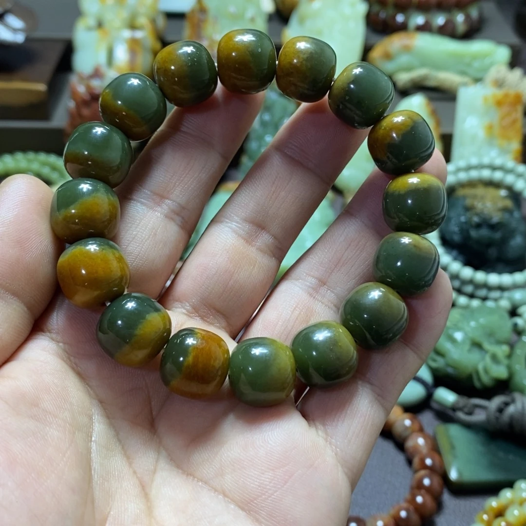 香***帅透闪石质玉未镶嵌手链