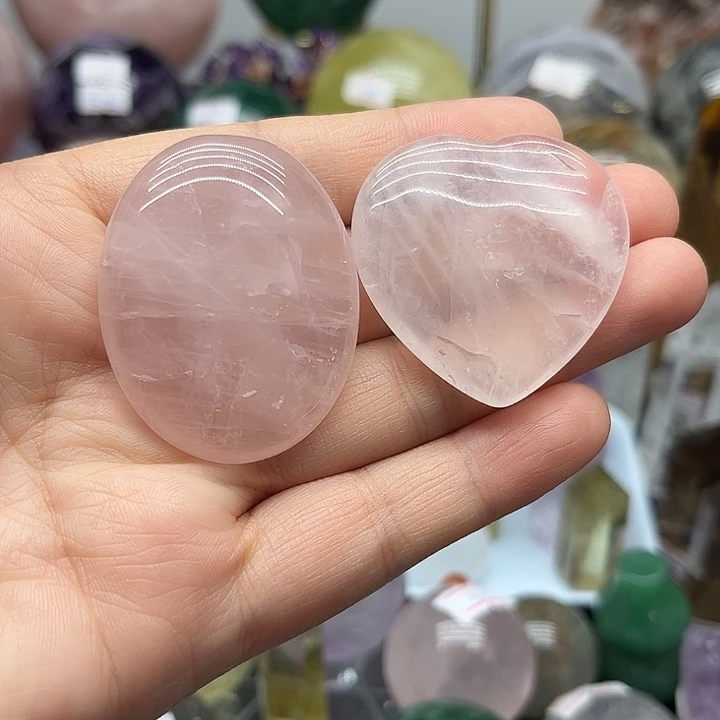 未镶嵌珠宝半成品水晶52克粉水晶把玩